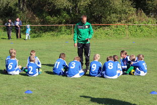 开云体育中国-多特蒙德横扫AC米兰，孔蒂爆发神勇