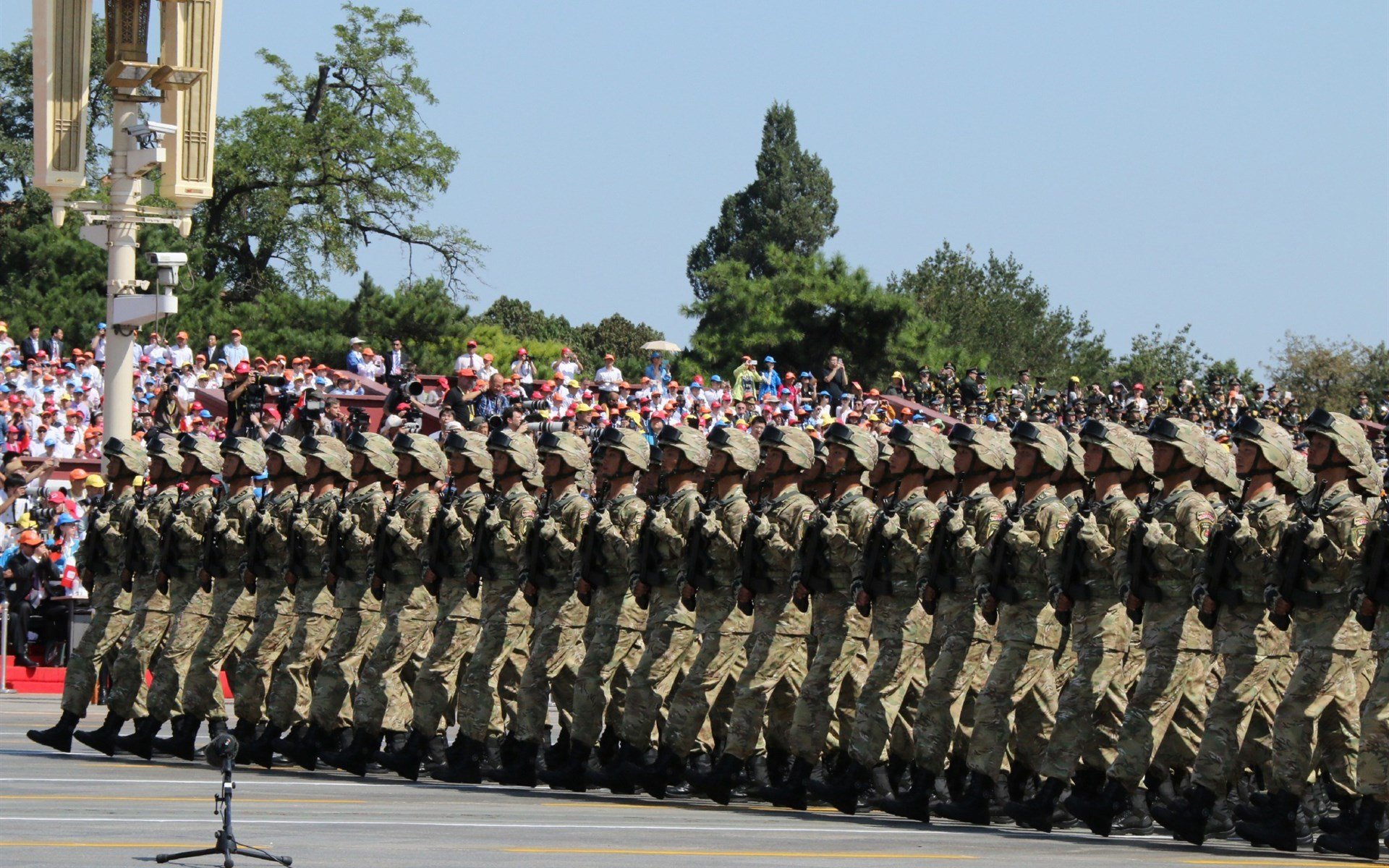开云体育中国-大胡子欧文狂飙41分！火箭末节暴走终结悬念，上海队败走休斯顿