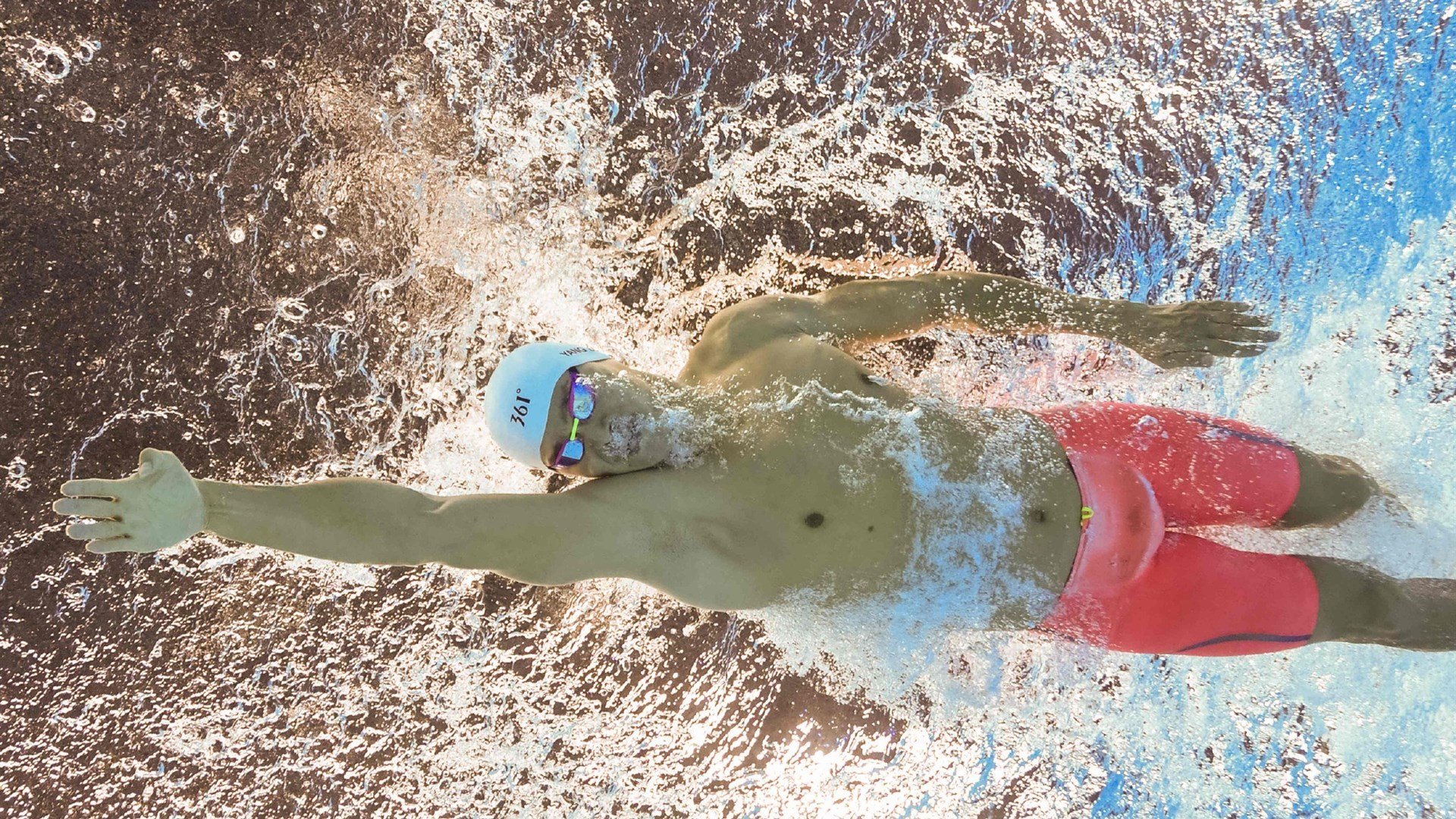 开云体育平台APP-金发战神与智慧洪流，布雷默如何将费内巴切熔铸成一部精密绞杀机器？